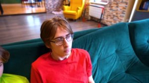 24 ЧАСА Богатые Школьники Устроили ПРАНКИ в Лагере!