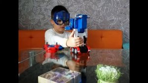 Оптимус прайм на пульте, игрушки для детей Трансформе?