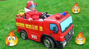 Влад и Ники. Влад играет в пожарного - Веселое видео для детей!