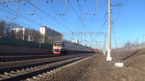 Гонки поездов ЭП2Д-0207 ЦППК и ЧМЭ3-2827