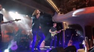 IVAN  "Я тебя люблю"