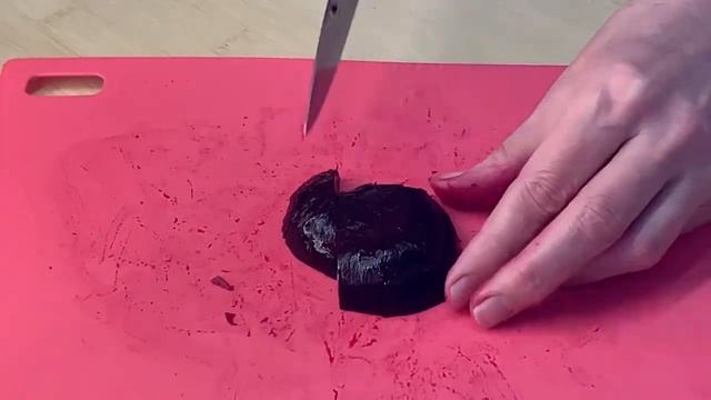 Потрясающе вкусный салат из свёклы, киви и огурца (ПП) смотреть онлайн