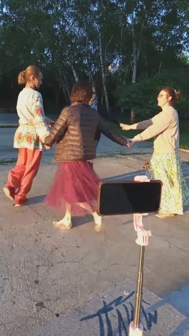 Последняя поэма (хоровод)
