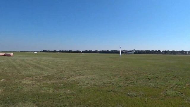 Самые крутые, смелые и отважные женщины прыгают с парашютом!
