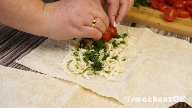 Лаваш с сулугуни на сковороде! Вкусный рецепт сулугун? смотреть онлайн