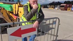 Шок от выбора  JCB телескопический погрузчик  Manitou