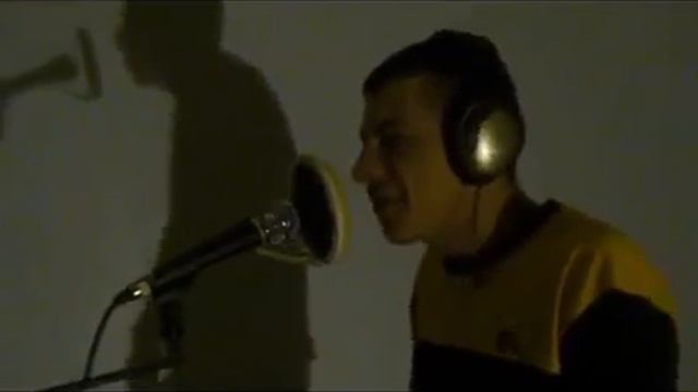 Читает реп в зоне. Красава! смотреть онлайн