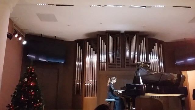 Ковалева Анна 14 лет.Шопен -Блестящие вариации