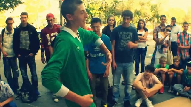 "Сражение помощи 2012" (Break dance) - ? vs Brain смотреть онлайн