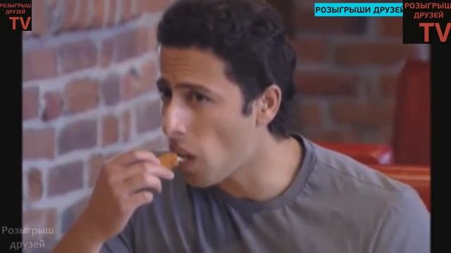 Парень С Брекетами И Плохим Слухом (Пранк Розыгрыш Прикол) смотреть онлайн