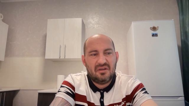 ХОЛОСТЯК21ЖИРНАЯ КОРОВА смотреть онлайн