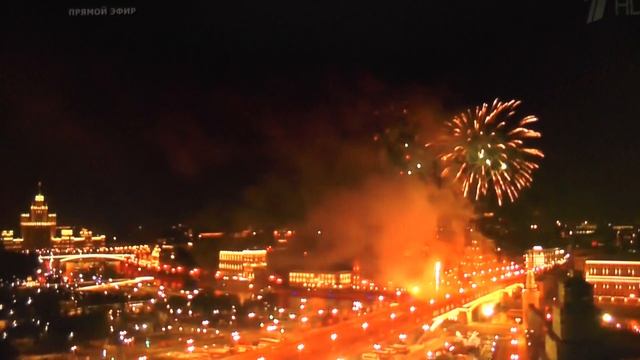 "Гимн России"/ Общий хор смотреть онлайн