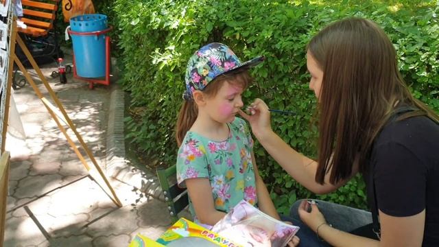 Выходные в парке "Панфилова" смотреть онлайн