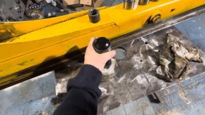 JCB 3CX SUPER РЕМОНТ,  ВОССТАНОВЛЕНИЕ ОТВЕРСТИЙ В ПЕРЕДНЕЙ И