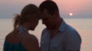 Муж уговорил жену продать её добрачную квартиру и куп?