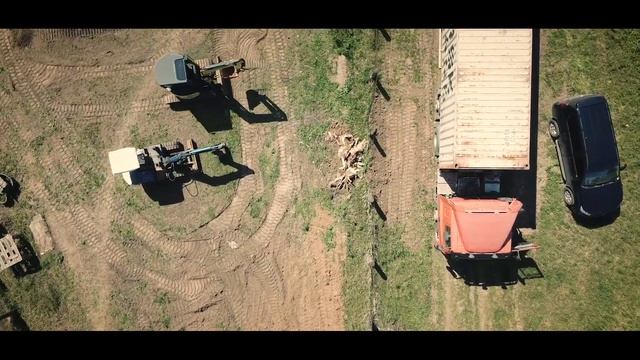 Выгрузка мини-экскаваторов Yanmar ViO30-6 на испытательной