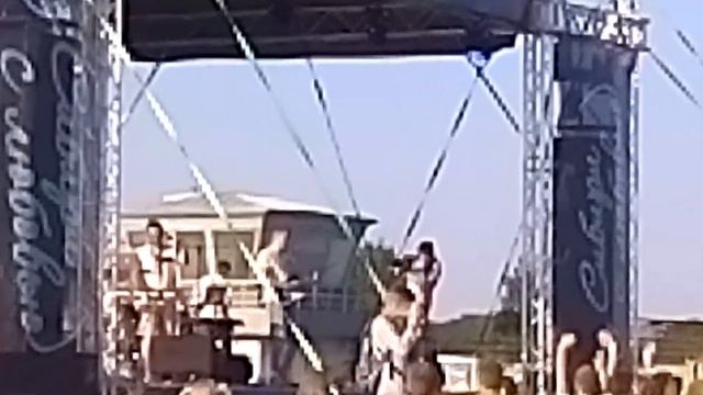 фестиваль красок в новосибирске на аэропорте северном смотреть онлайн