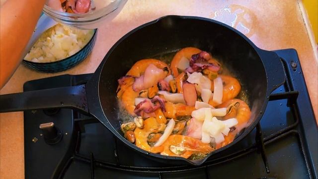 Испанская паэлья с морепродуктами – простой рецепт д? смотреть онлайн