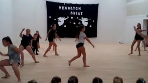 На день Св'ятого Мыколая выстп. (Let's dans)