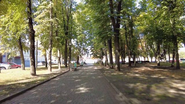 Сквер Победы [Харьков/Украина] | Walking in 4K смотреть онлайн