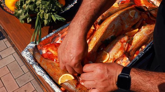 ЗАПЕКАЕМ ФОРЕЛЬ в ДЕРЕВЕНСКОЙ ПЕЧИ