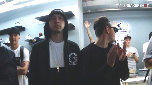 Презентация ZIQ  YONI x Skullcandy в магазине Sneakerhead