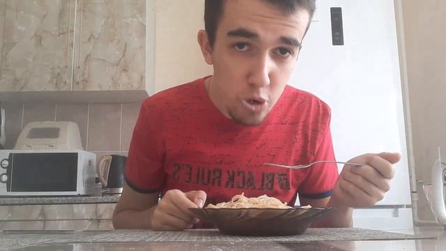 Спагетти со сметаной и чесноком Чай чёрный Инвалид ♿ смотреть онлайн