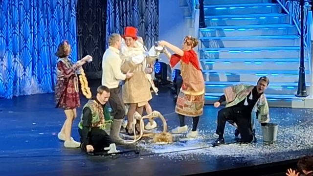 Театр Сатиры Новогодний Кабачок 2 Увезу тебя я в тунд? смотреть онлайн