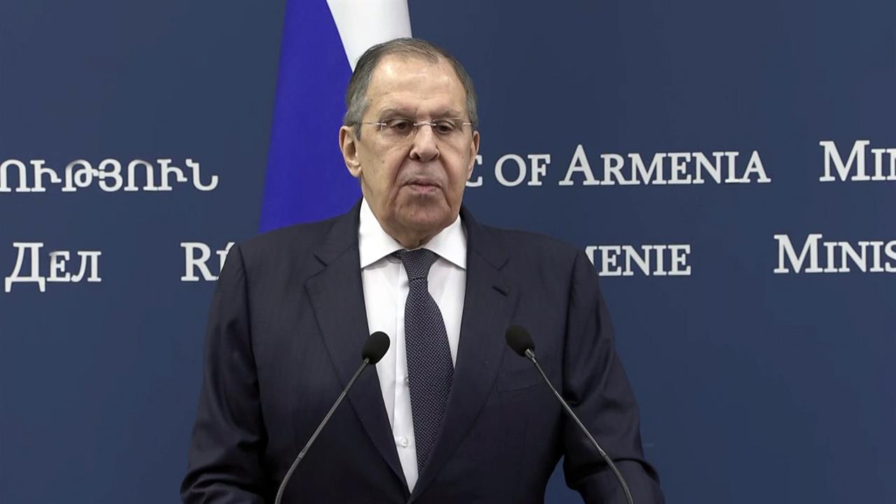 Укрепление экономических связей и вопросы региональной безопасности: визит главы МИД РФ в Армению