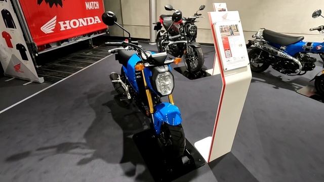 Выставка INTERMOT. Мототехника HONDA. Часть 21. смотреть онлайн