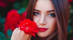 "ОНА КРАСИВА СЛОВНО БАЛЕТ"(МИХАИЛ КРУГ)