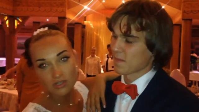 Видеоотзыв со свадьбы Рината и Александры / Ведущий шоумен Корнев Артем смотреть онлайн