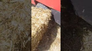 Пресс-подборщик тюковый Rivierre Casalis RC 42. Самый лучший пре