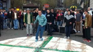 Break dancers in Kiev - хип-хоп танцоров в Киеве. 2012