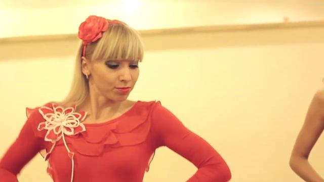 шоу-балет "Девчата".mpg смотреть онлайн