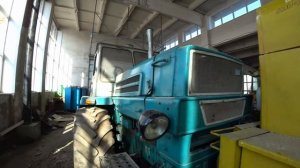 заброшенное ТРАКТОРНОЕ училище ГАЗ 66 камаз УРАЛ т-150 к-