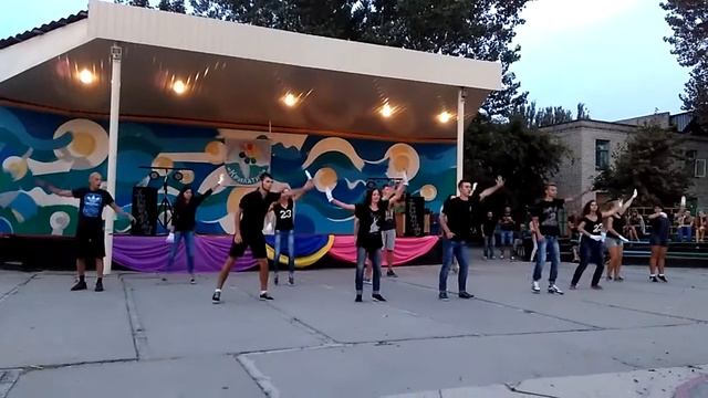 Лагерь. Вожатые. Танец от вожатых. DJ Snake - Turn Down for What смотреть онлайн