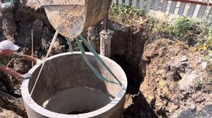 Установка колец экскаватор-погрузчиком