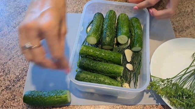 Маринованные огурцы -вкусные и хрустящие 🥒🥒🥒 смотреть онлайн