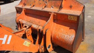 Фронтальный погрузчик Hitachi ZW140