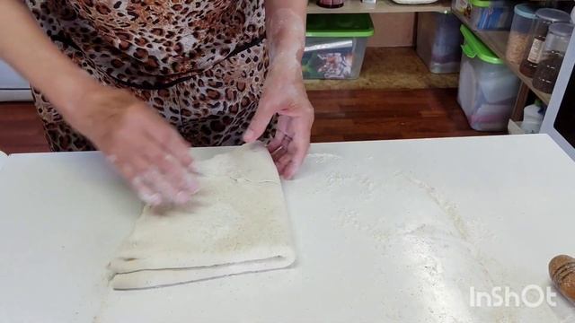 Пеку пирог со щавелем/Булочки с кунжутом/ смотреть онлайн