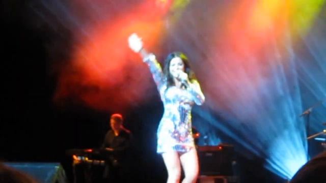 Концерт Ани Лорак в Таллинне (4) смотреть онлайн