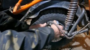 Мотоцикл Скаут Сафари-3 Как проще снять заднее колесо.