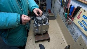 Полная подетальная сборка двигателя ява 634 .