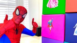 Настя Артем и Мия - история про костюм невидимки