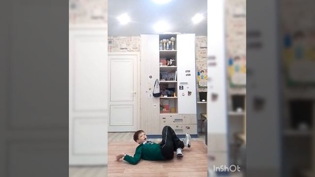 Показываю связку из брейкданса смотреть онлайн