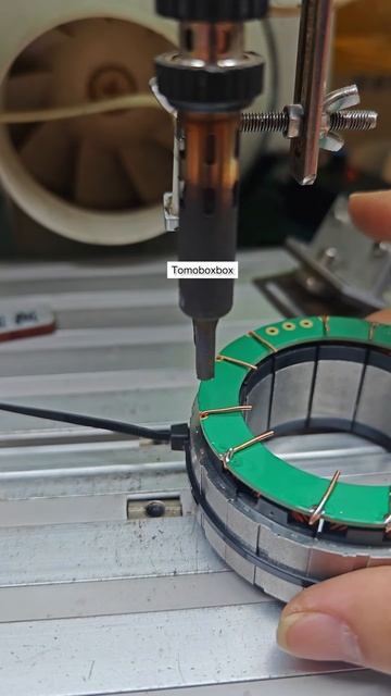 Automatic Soldering of Electronics with Laser Guide – Flawless Shiny Joints ASMR Experience!