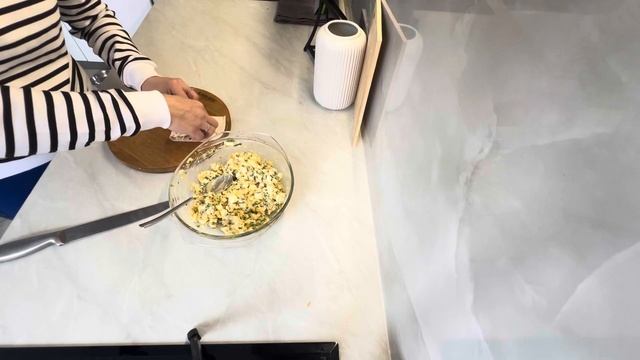 Пирожки без теста, с зеленым луком и яйцом. Быстро, лег?