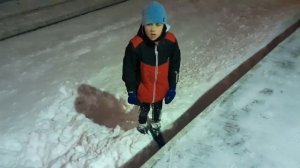 МАМА, Я СПЕЛАЯ ВИШНЯ, СЪЕШЬ МЕНЯ, А СЛАДКУЮ КОСТОЧКУ ВЫ?