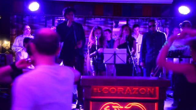 группа «DISLOCADOS», видео 1 (12.12.14г., ресторан «EL CORAZON», Одесса) смотреть онлайн